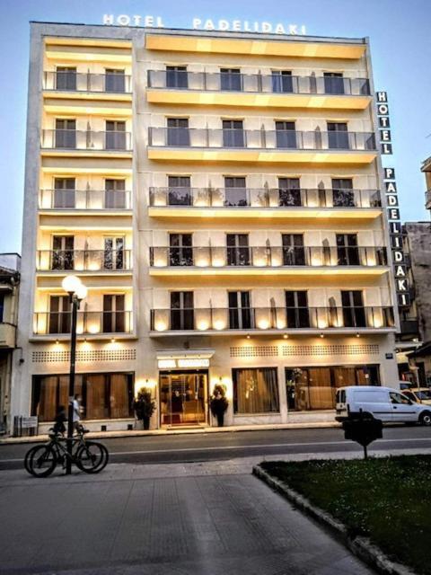Hotel Padelidaki Tríkala